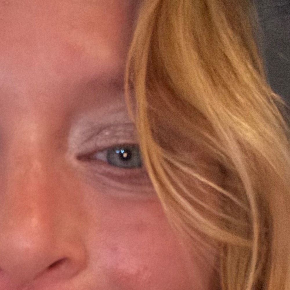 Meet your Posher, Djou